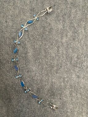 Liz Claiborne Silver and Blue Glass Stone Bracelet 1990s Vintage